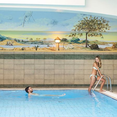 Holiday Club Apartman Hotel Hévíz المظهر الخارجي الصورة