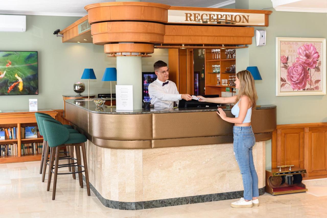 Holiday Club Apartman Hotel Hévíz المظهر الخارجي الصورة