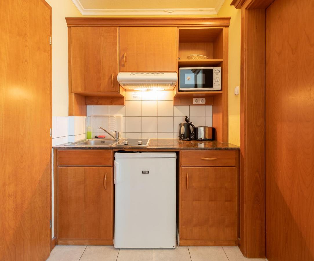 Holiday Club Apartman Hotel Hévíz المظهر الخارجي الصورة