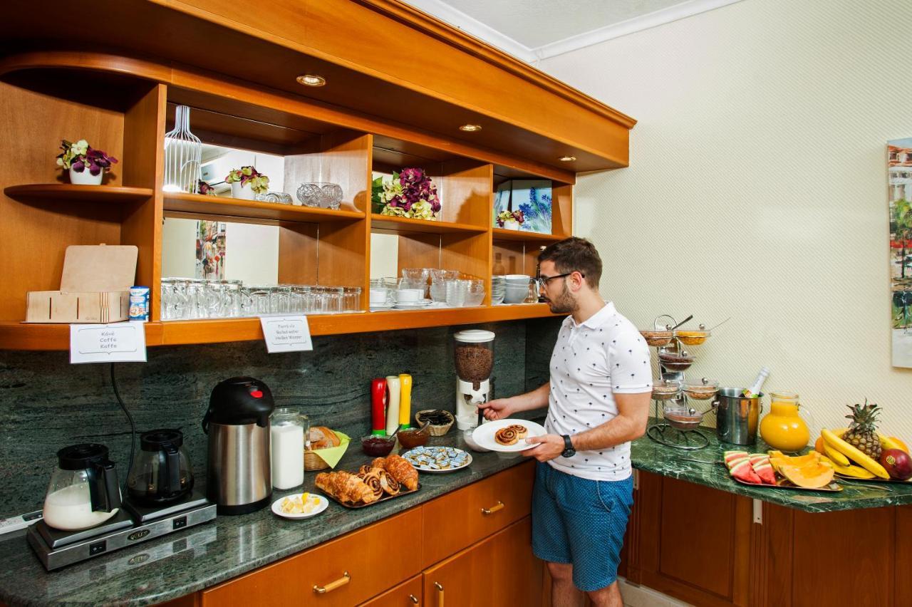 Holiday Club Apartman Hotel Hévíz المظهر الخارجي الصورة